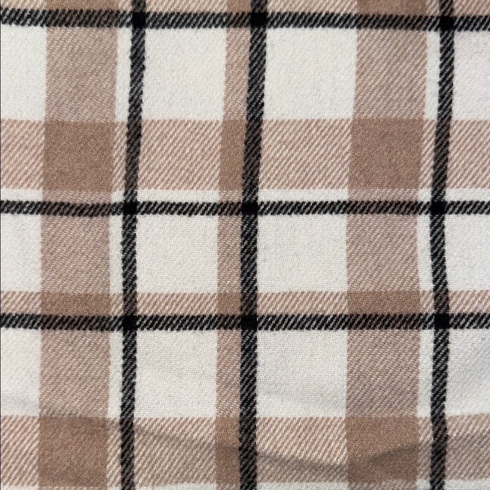 EcoThreads oversized Flannel - Picture 6 of 8